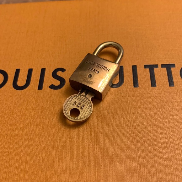 Louis Vuitton Accessories - RARE! #228 Louis Vuitton Vintage Lock & Key